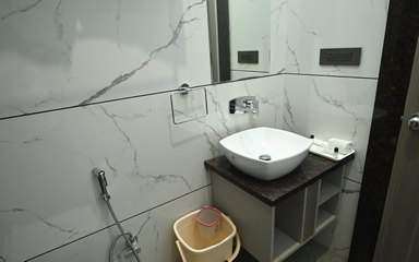 Harshudyan-Deluxe room 22 - Harshudyan Resort