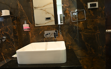 Harshudyan-Deluxe room 9 - Harshudyan Resort