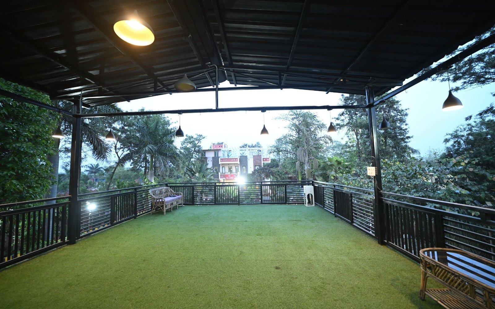 Top Resort in Aligarh for Couples, Parties and Stays